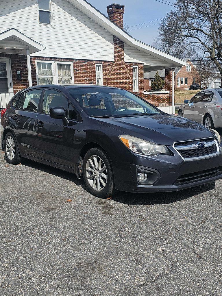 Subaru Impreza Premium 5-Door w/All Weather Package 2012