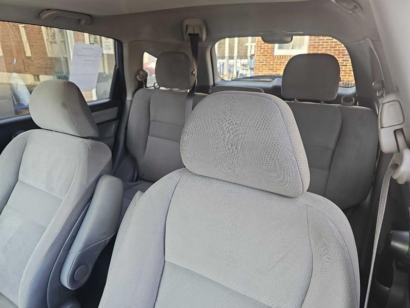 Honda CR-V EX 4WD 5-Speed AT 2011