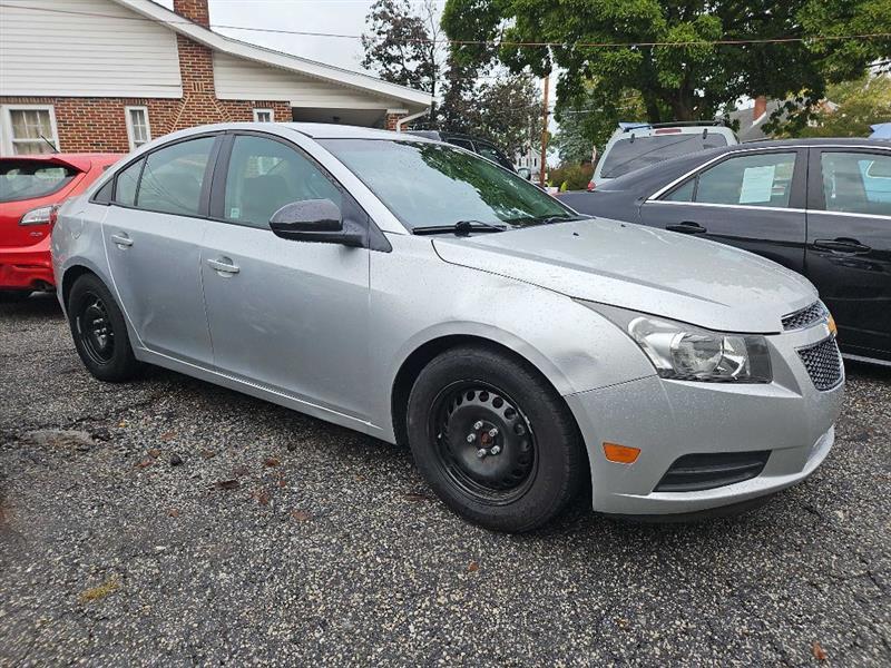 Chevrolet Cruze LS Auto 2014