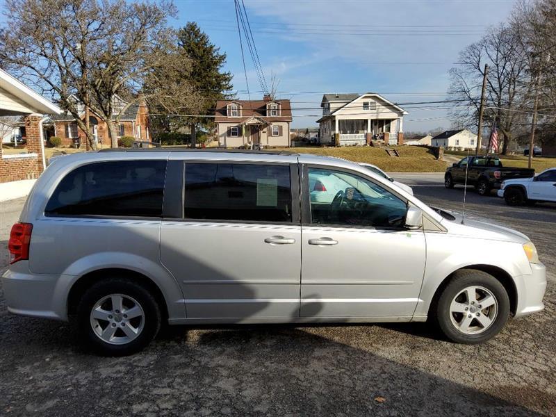 Dodge Grand Caravan SXT 2012