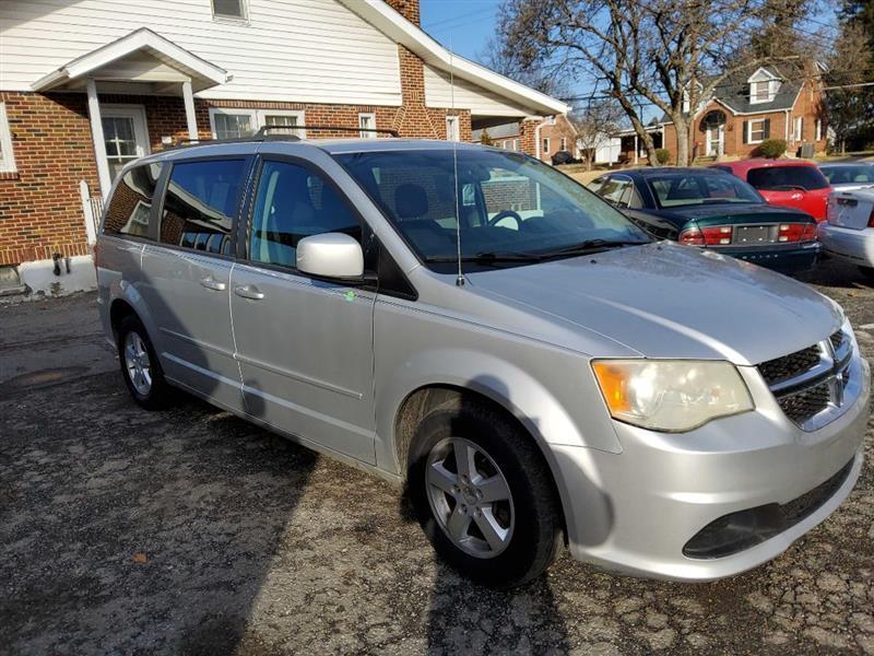 Dodge Grand Caravan SXT 2012