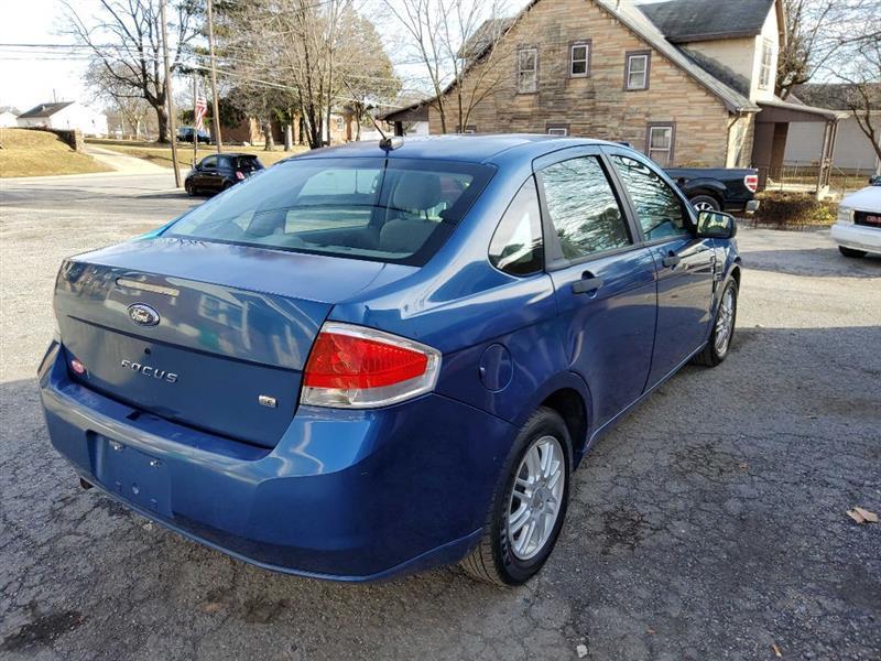 Ford Focus SE Sedan 2008