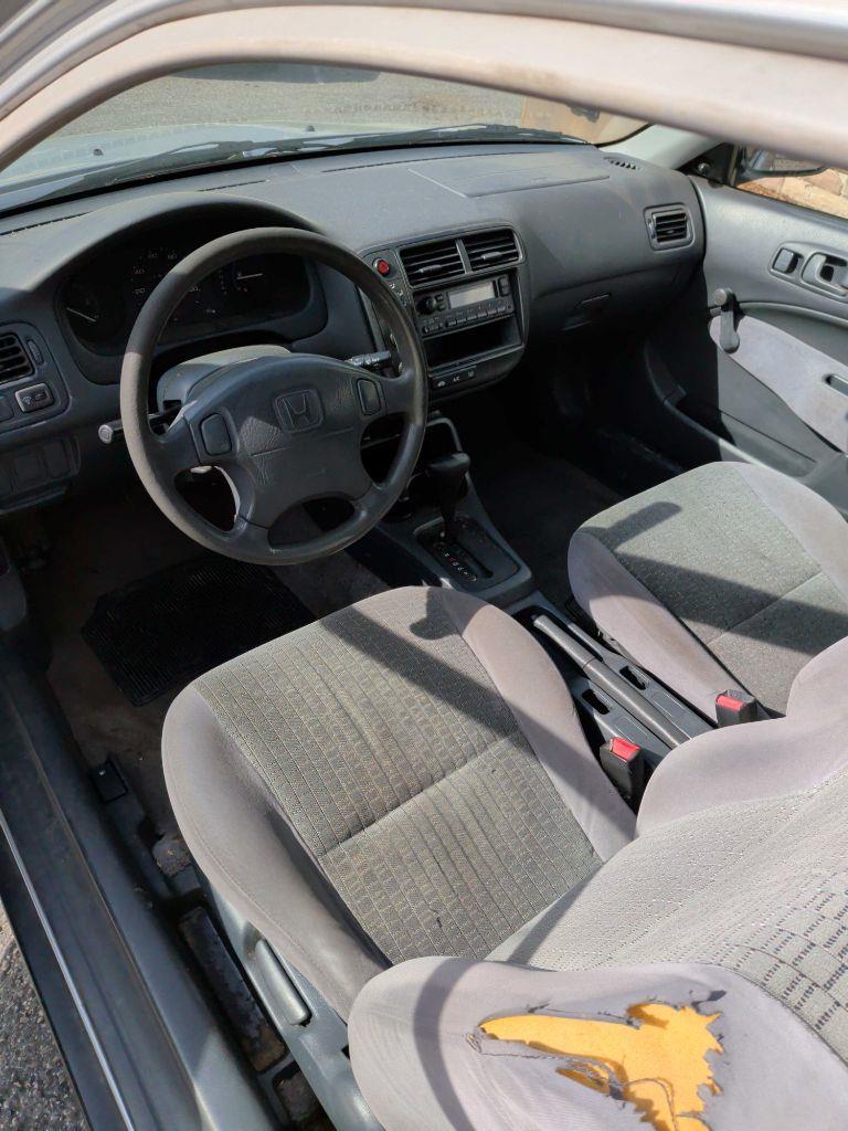 Honda Civic DX hatchback 1999