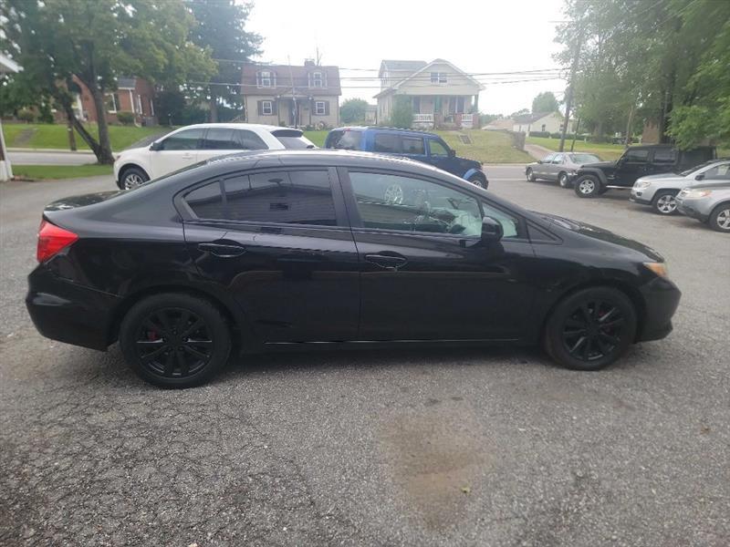 Honda Civic EX-L Sedan 5-Speed AT 2012