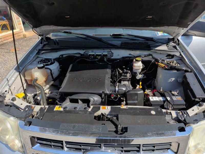 Ford Escape XLT FWD 2011