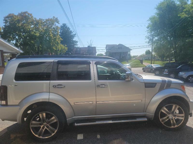 Dodge Nitro Detonator 4WD 2011