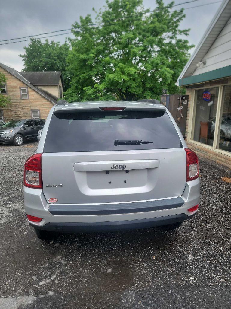 Jeep Compass Sport 4WD 2011