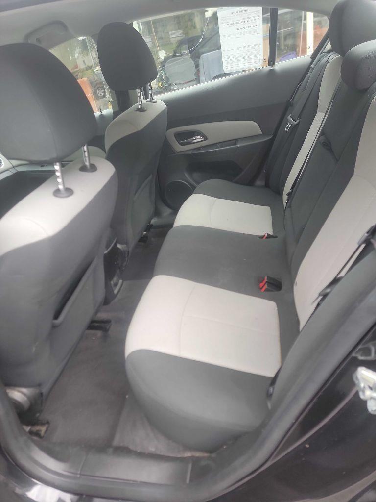 Chevrolet Cruze 2LS 2011