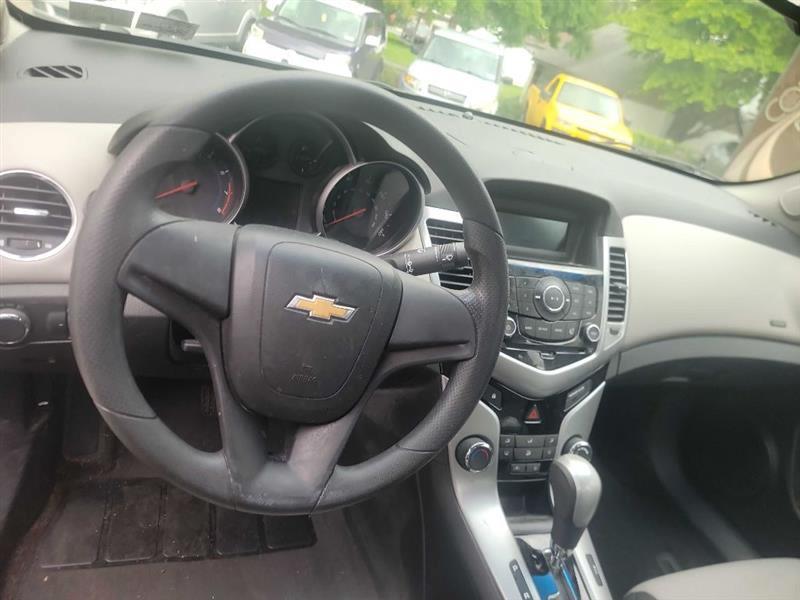 Chevrolet Cruze 2LS 2011
