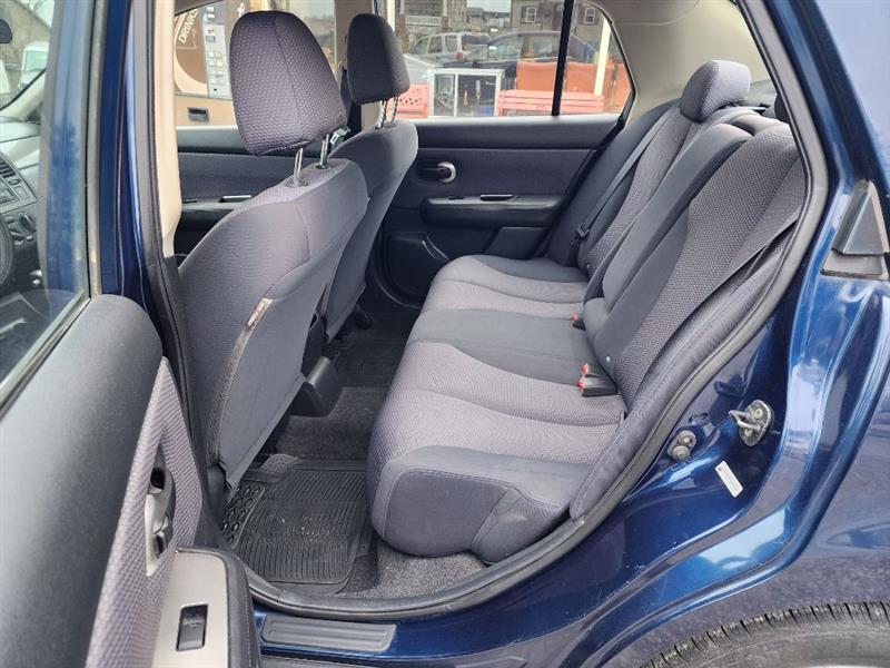Nissan Versa 1.8 S Sedan 2007