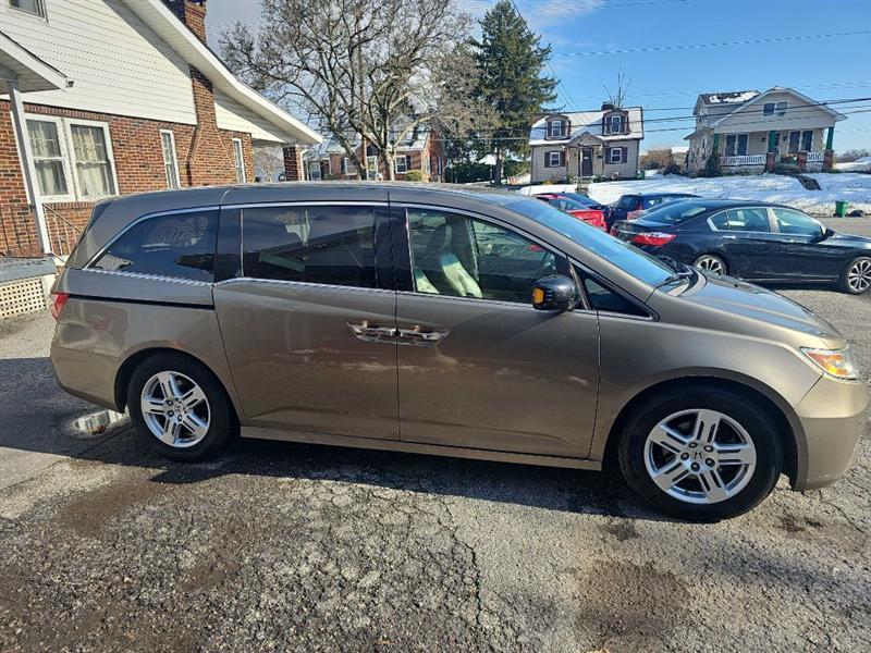 Honda Odyssey Touring 2012