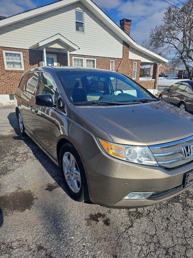 Honda Odyssey Touring 2012