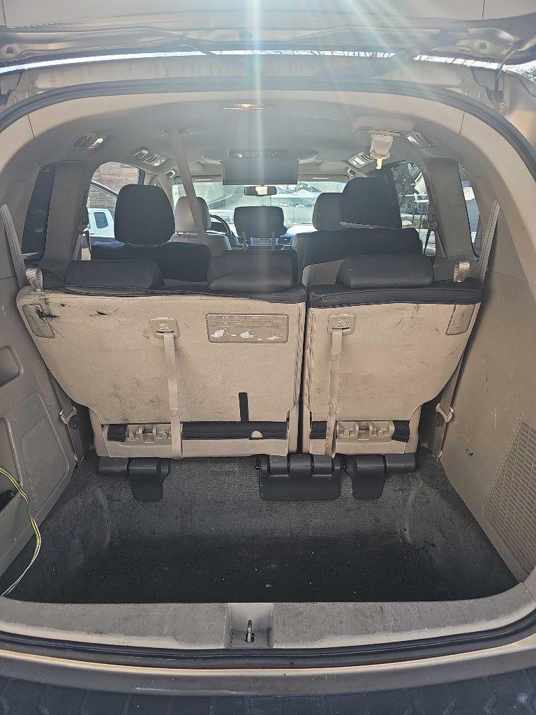 Honda Odyssey Touring 2012