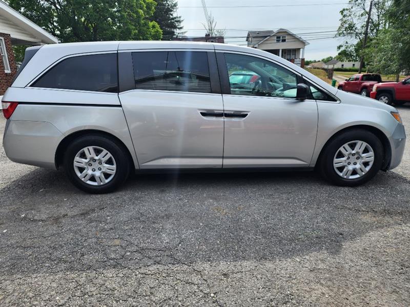 Honda Odyssey LX 2012