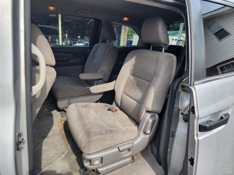 Honda Odyssey LX 2012