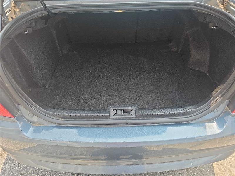 Ford Fusion SE 2012