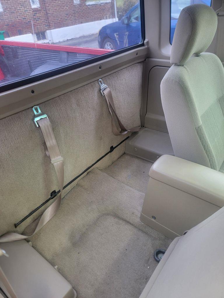 Nissan Frontier XE King Cab 2WD 1998