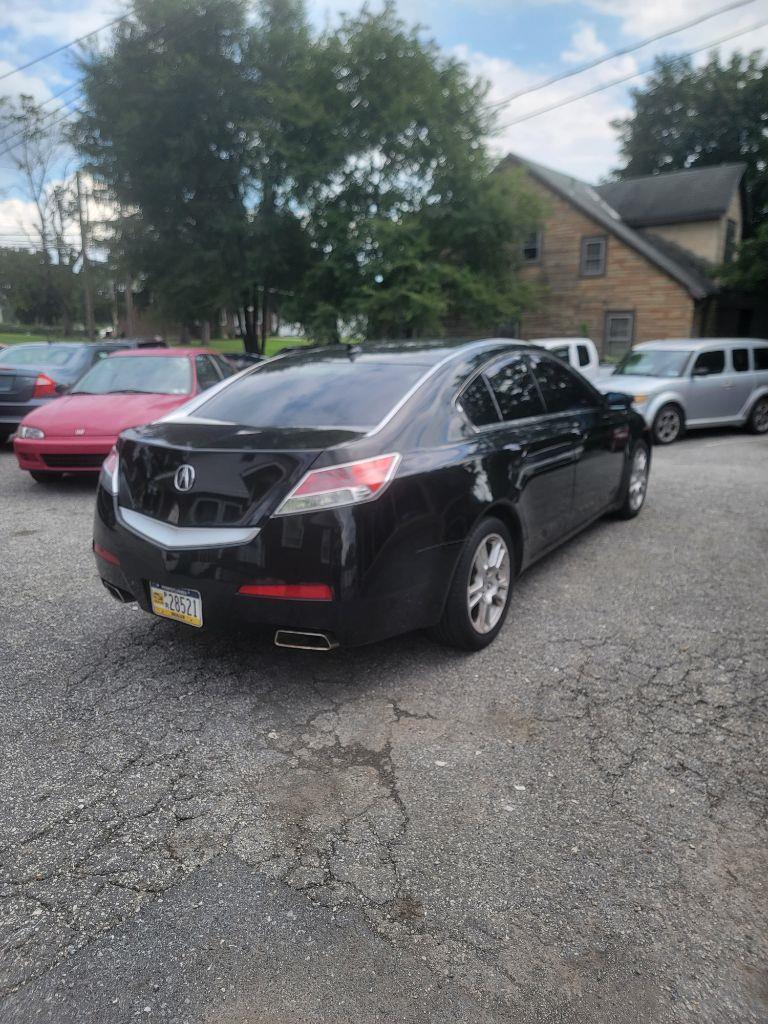Acura TL 5-Speed AT 2010