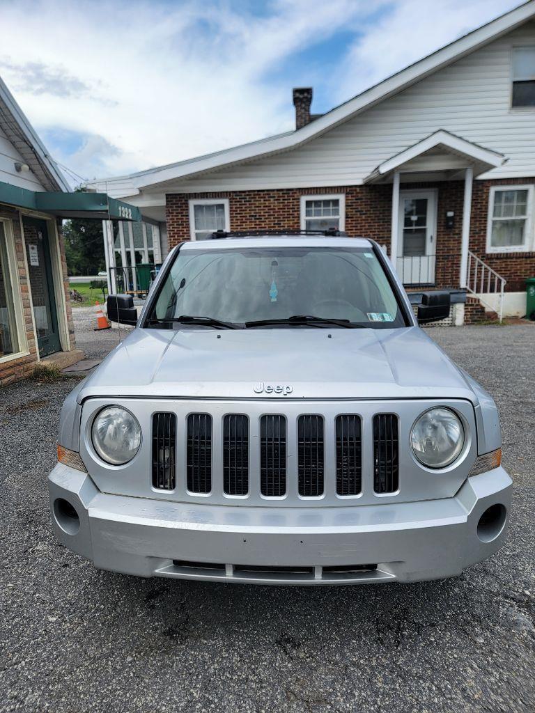 Jeep Patriot Sport 2WD 2010