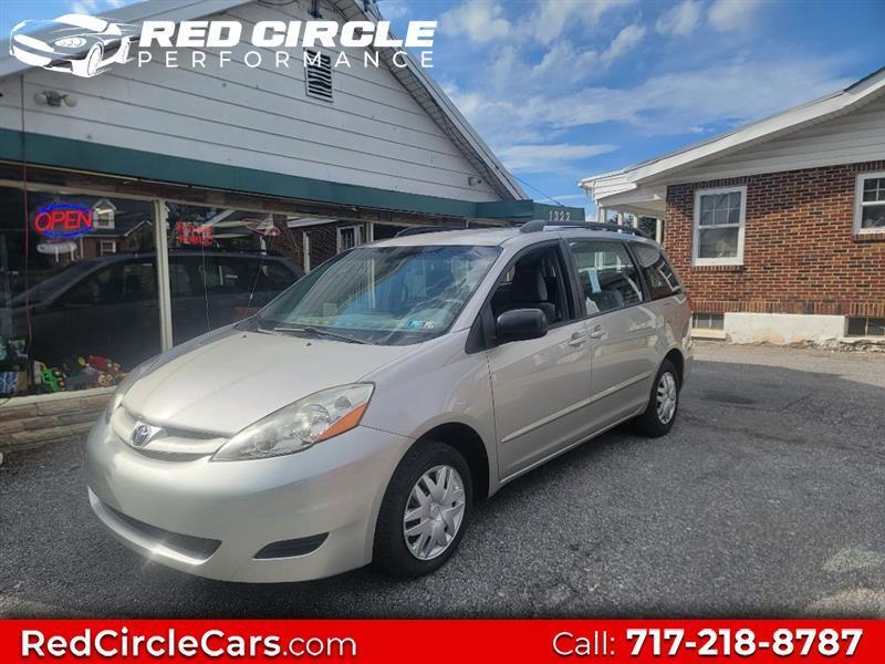 2010 Toyota Sienna CE FWD 7 Passenger