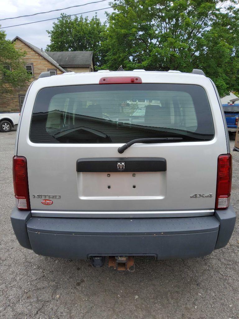 Dodge Nitro SXT 4WD 2008