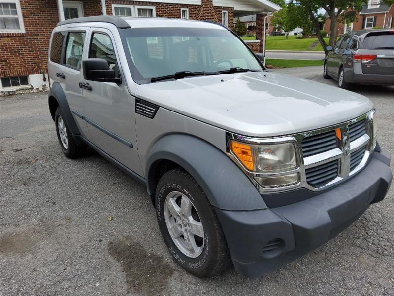 Dodge Nitro SXT 4WD 2008