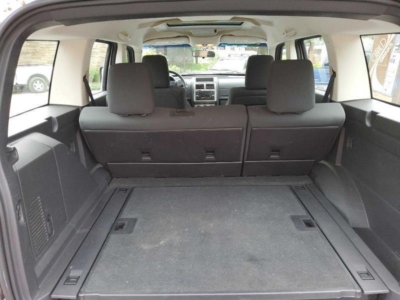 Dodge Nitro SXT 4WD 2008