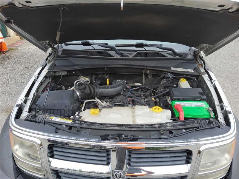 Dodge Nitro SXT 4WD 2008