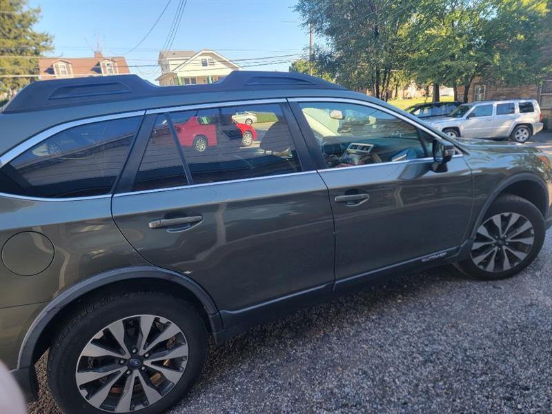 Subaru Outback 2.5i Limited 2015