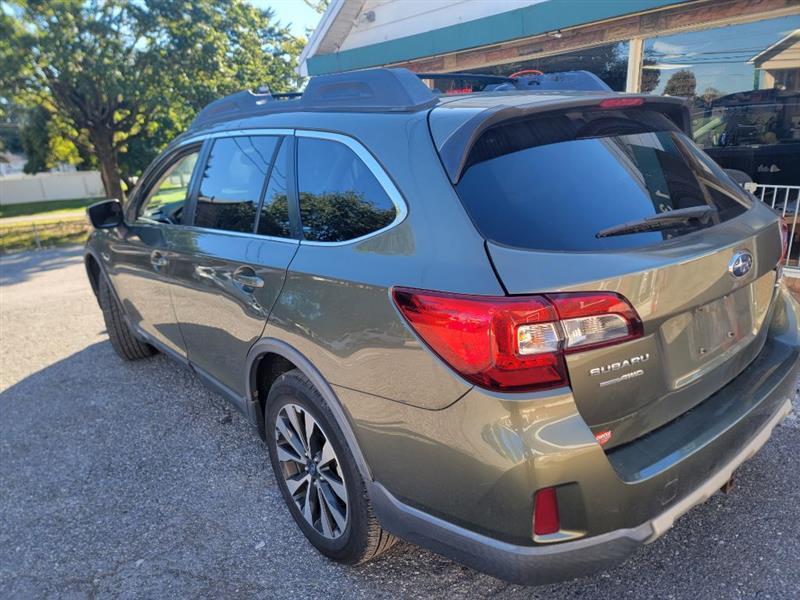Subaru Outback 2.5i Limited 2015