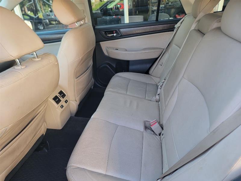 Subaru Outback 2.5i Limited 2015