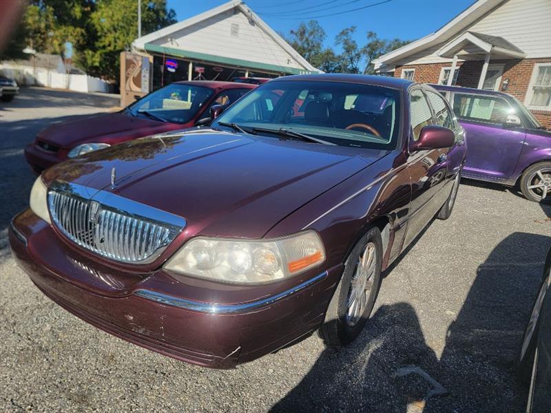 Lincoln Town Car Signature Limited 2008