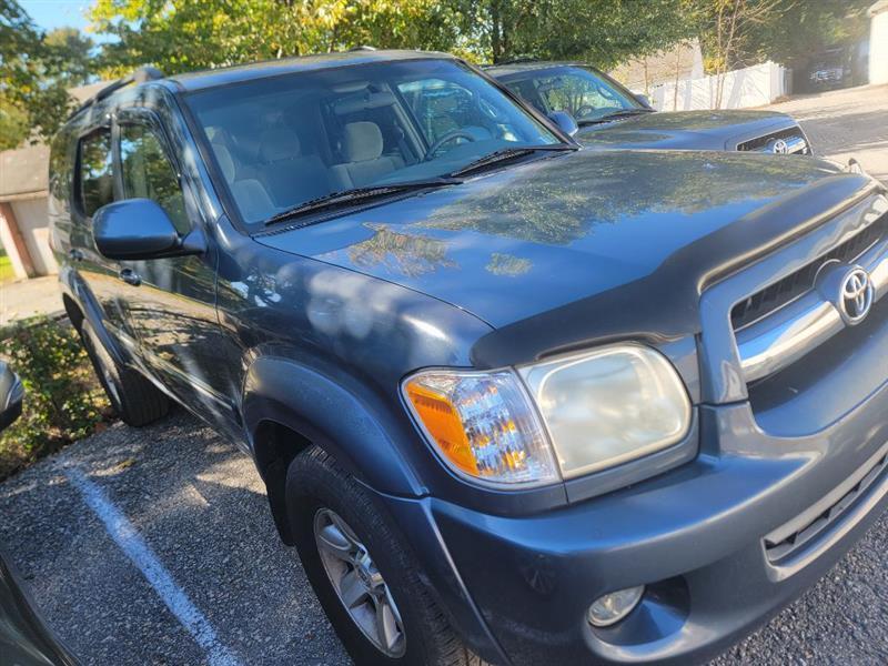 Toyota Sequoia SR5 2WD 2006