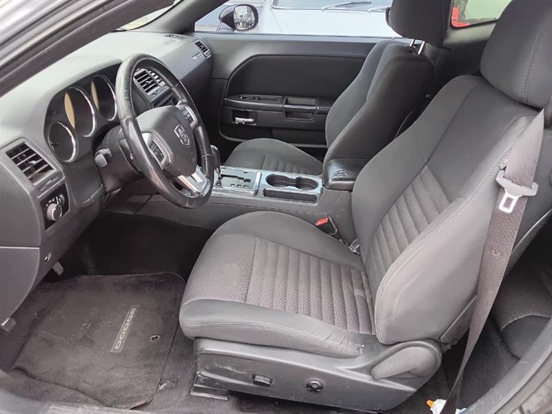 Dodge Challenger SXT 2013