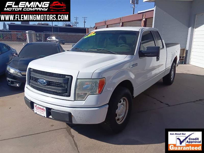 2013 Ford F-150 XL SuperCab 8-ft. Bed 2WD