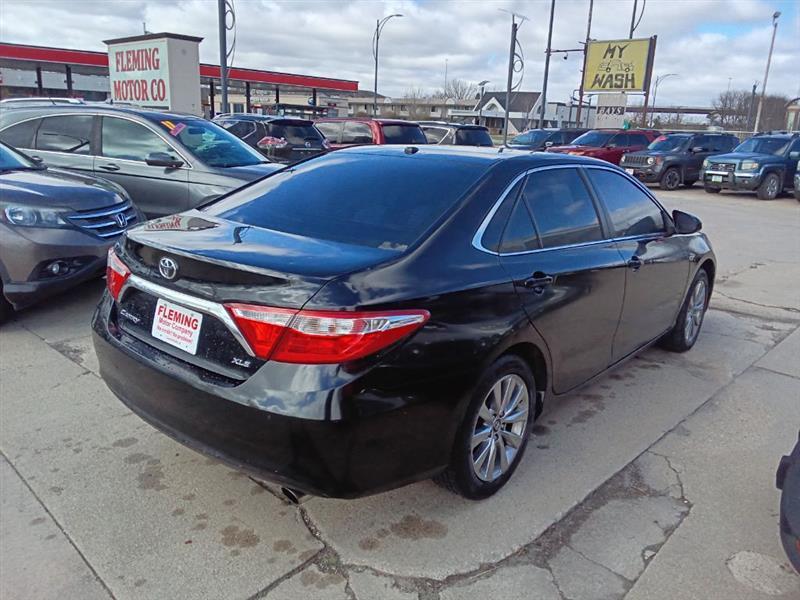 Toyota Camry LE 2017