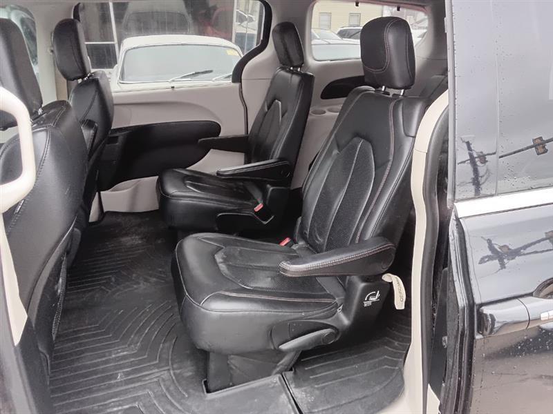 Chrysler Pacifica Touring-L 2020