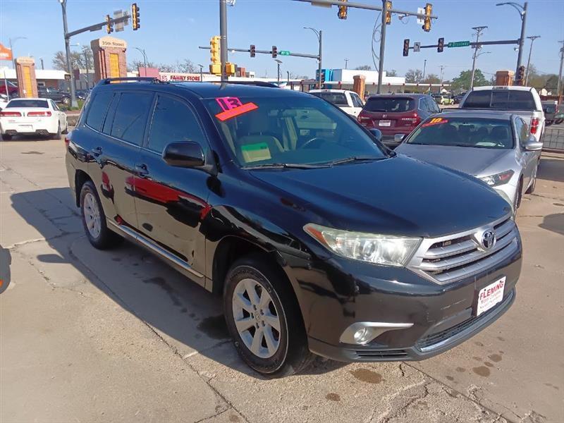 Toyota Highlander Base 4WD 2013