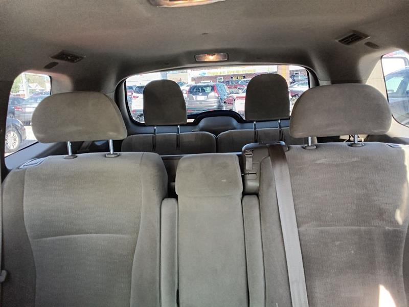 Toyota Highlander Base 4WD 2013