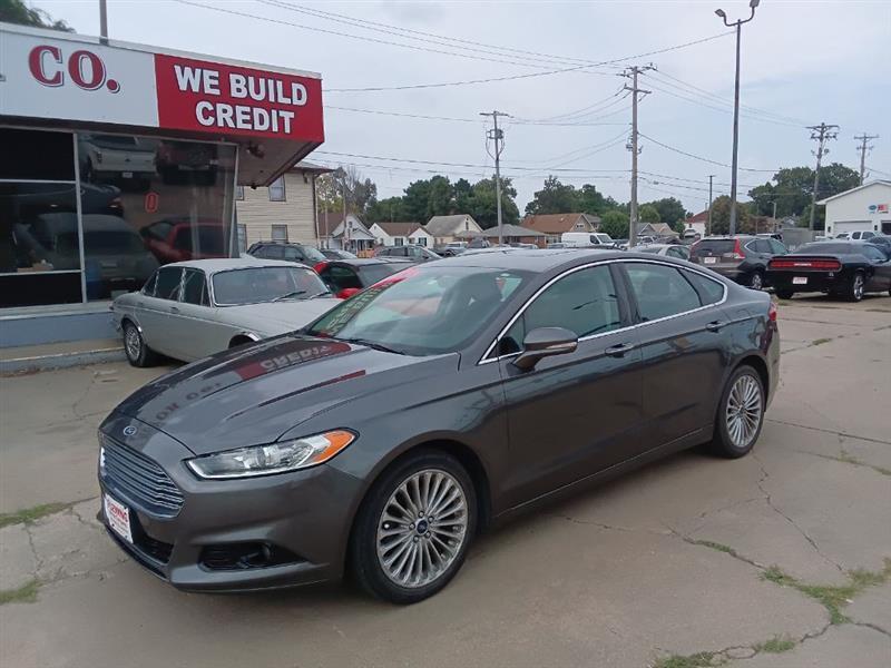 Ford Fusion Titanium 2016