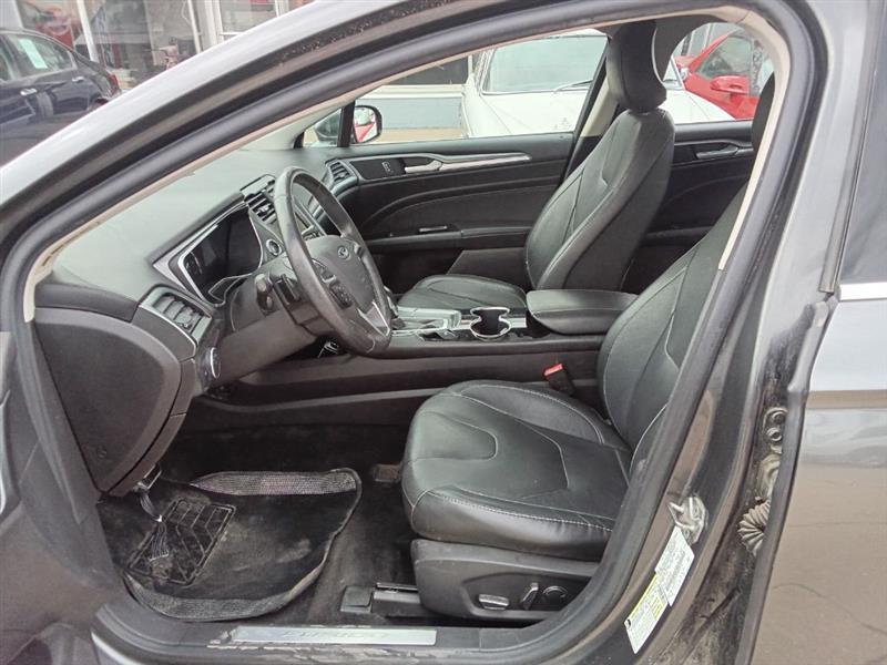 Ford Fusion Titanium 2016