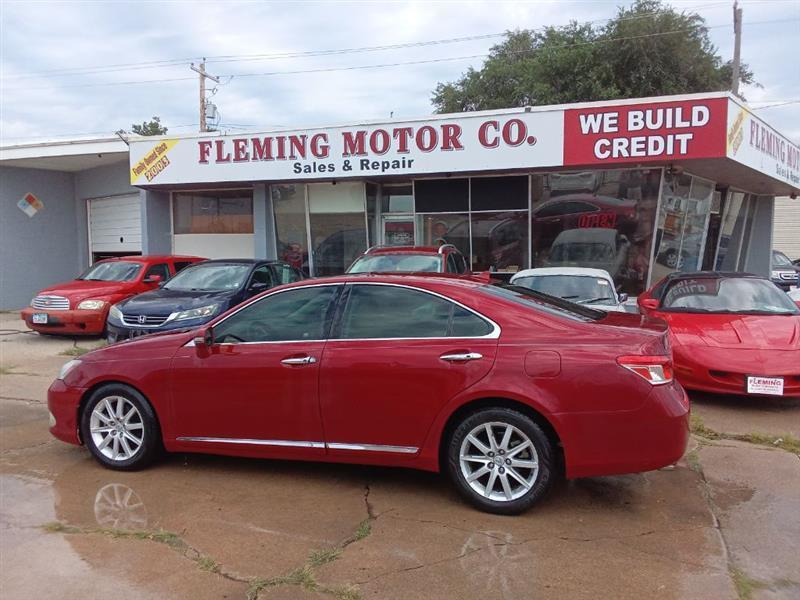 Lexus ES 350 Sedan 2011