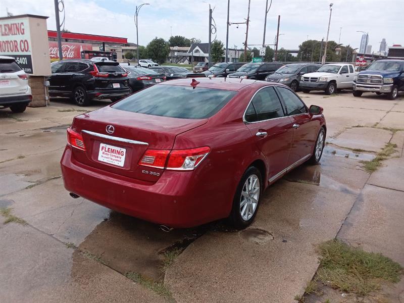 Lexus ES 350 Sedan 2011