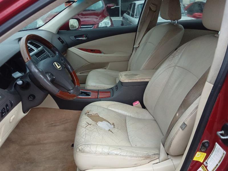 Lexus ES 350 Sedan 2011
