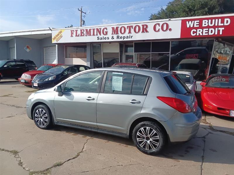 Nissan Versa 1.8 S 2008