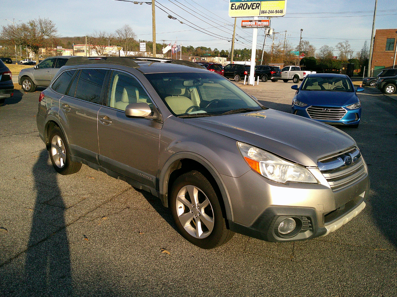 2014 Subaru Outback 2.5i Limited's photo