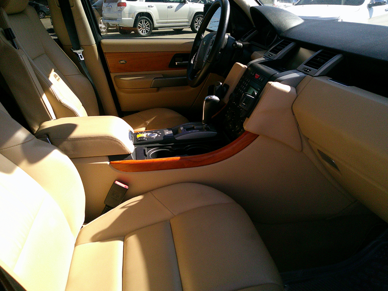 Land Rover Range Rover Sport 4WD 4dr HSE 2008 Land Rover Range Rover Sport 4WD 4dr HSE 2008