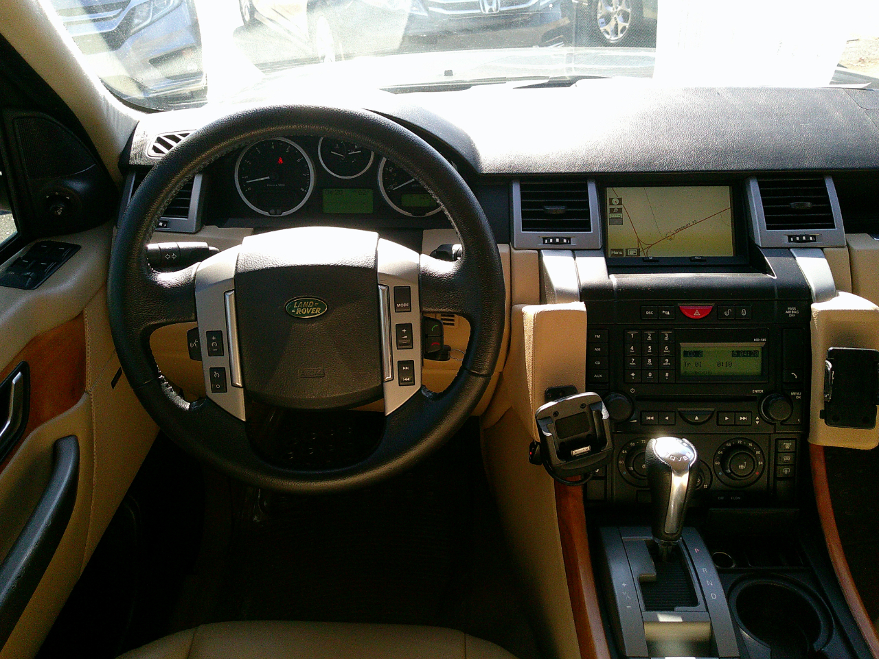 Land Rover Range Rover Sport 4WD 4dr HSE 2008 Land Rover Range Rover Sport 4WD 4dr HSE 2008