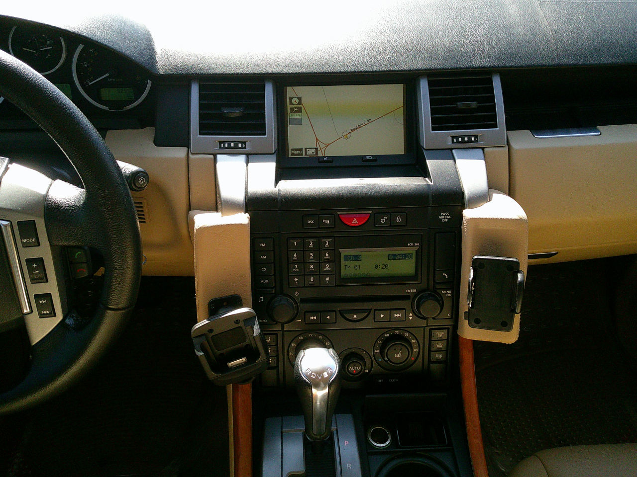 Land Rover Range Rover Sport 4WD 4dr HSE 2008 Land Rover Range Rover Sport 4WD 4dr HSE 2008