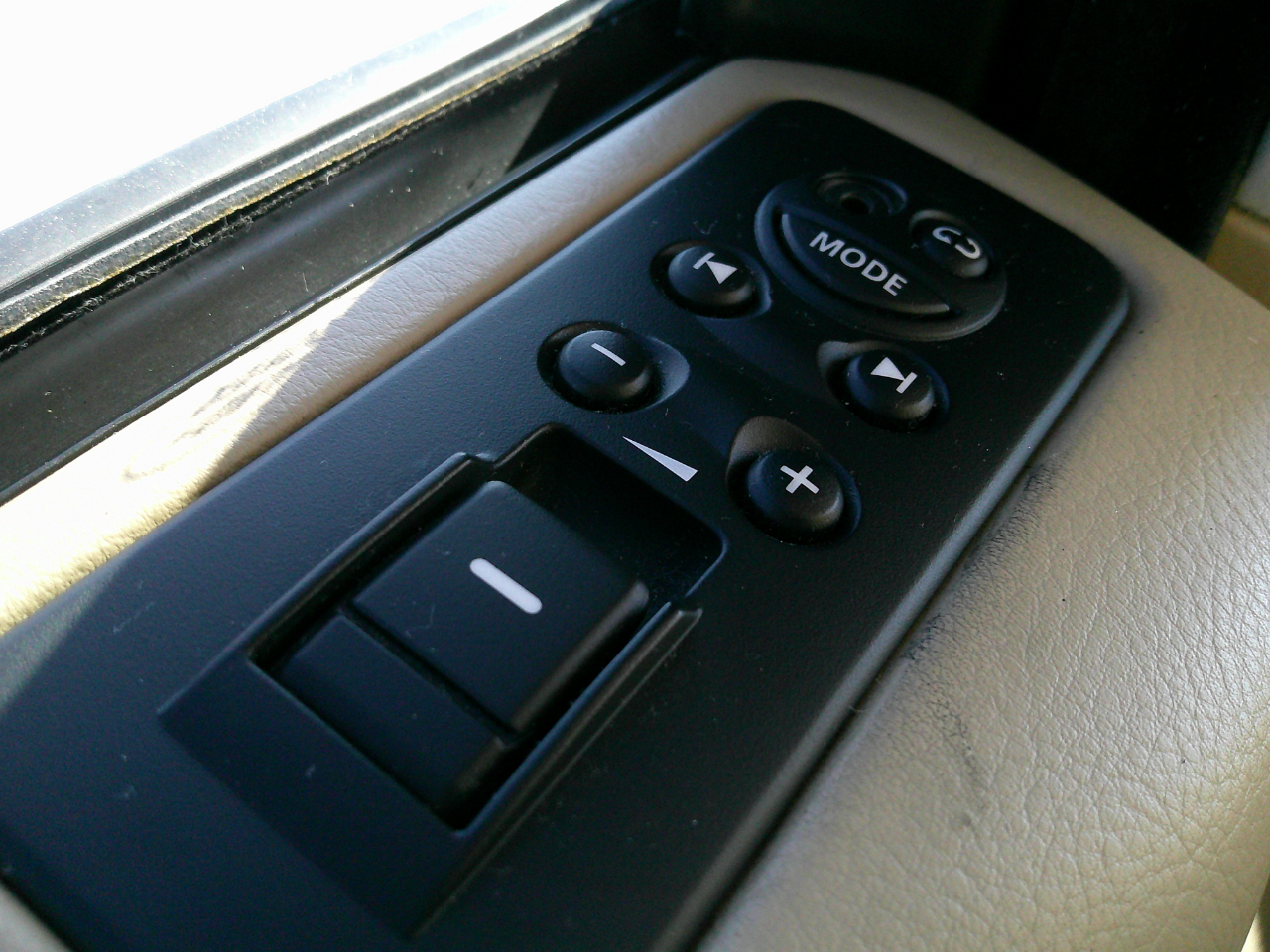 Land Rover Range Rover Sport 4WD 4dr HSE 2008 Land Rover Range Rover Sport 4WD 4dr HSE 2008